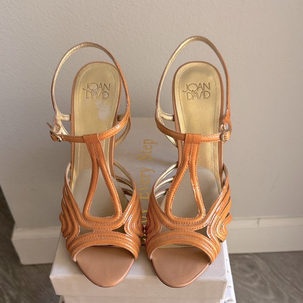 JOAN & DAVID Damimo Nude Patent Leather High Heel Sandals Size 8